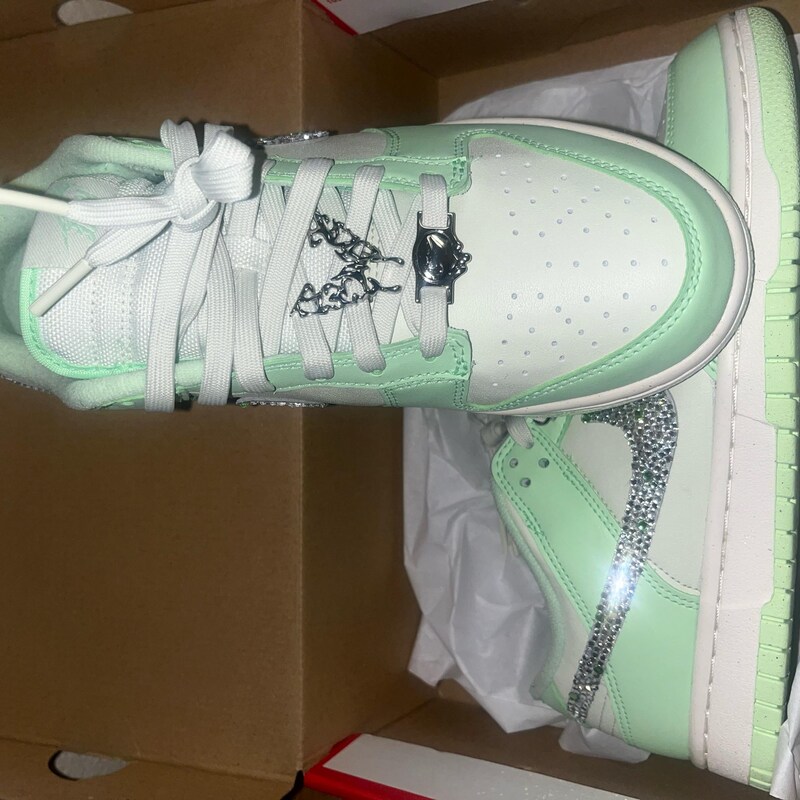 bedazzled nike shoes
