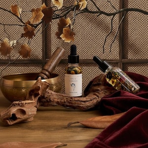 Heilig Elixir | Manifestatie & Genezing – Handgemaakte energieolie | Zuivering, emotionele bevrijding, heilige kristallen en planten