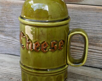 Potteries USA Los Angeles /  Mid Century / Green Cheese Shaker