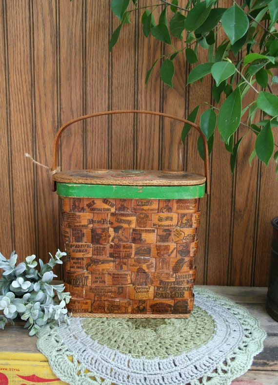 Unique Vintage Decoupaged Basket Basketville, Putn