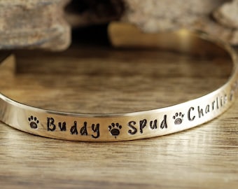 Hand Stamped Bangle Bracelet, Dog Mom Bracelet, Dog Name Cuff Bracelet, Custom Bracelet, Mother Bracelet, Gift for Mom, Pet Lover Gift