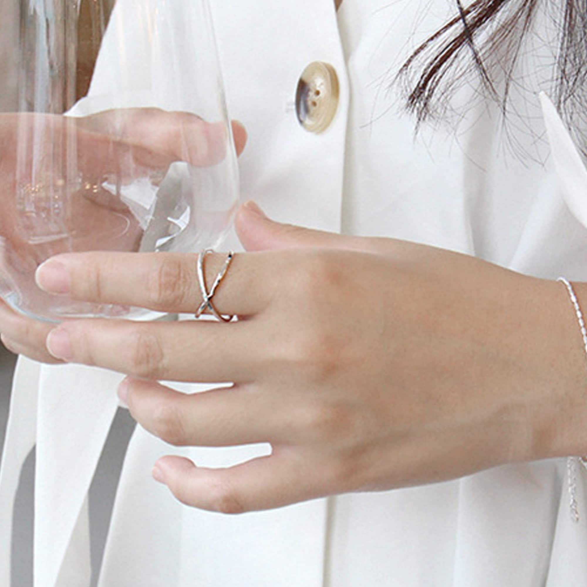 criss-cross-diamond-ring – Anushka Jain Jewellery