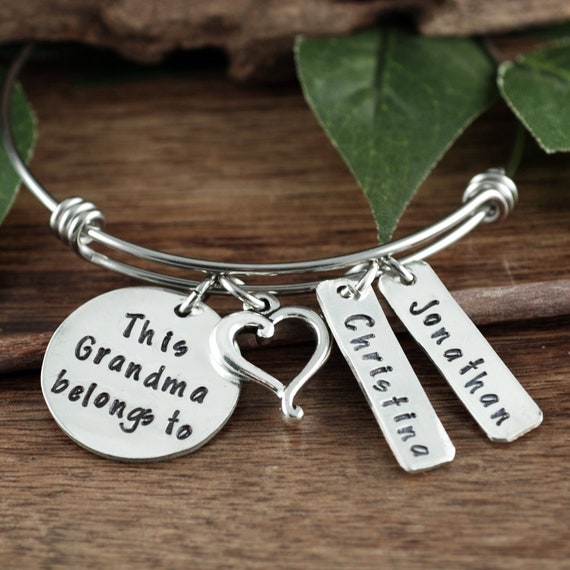 Personalized Grandma Gifts, Personalized Gifts for Women, Custom Engraved Grandma Bracelet, Gifts for Grandma, Grandchildren Name Bracelet