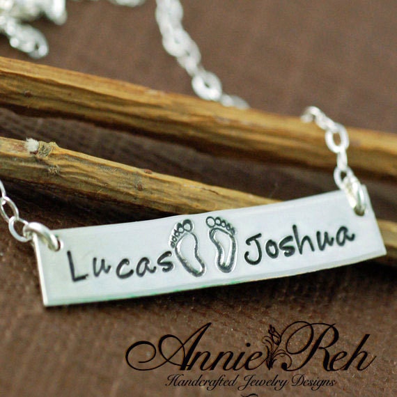 Mommy bar necklace deals