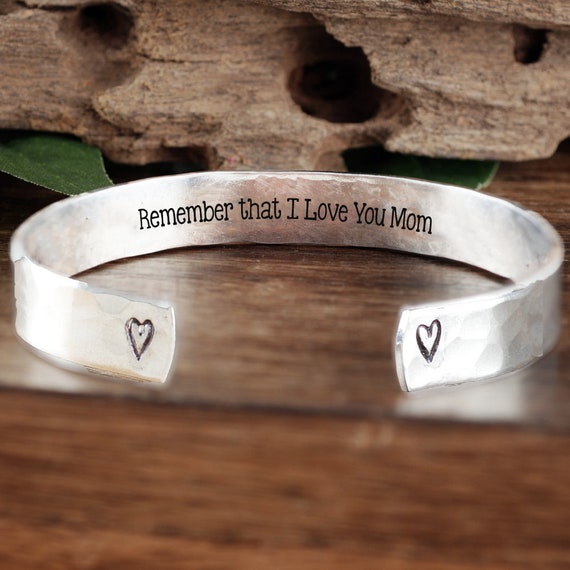 Remember That I Love You Mom, Mom Bracelet, Mother's Bracelet, Birthday Gift for Mom, Gift for Her, I love you Mom Gift, Gift from Daughter