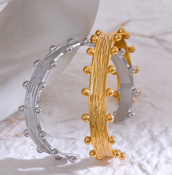 Wide stainless steel open bangle, Minimal Contemporary Bracelet, Lightweight Cuff, Bangle Bracelet, Gift for Her, 18k PVD Cuff Bracelet