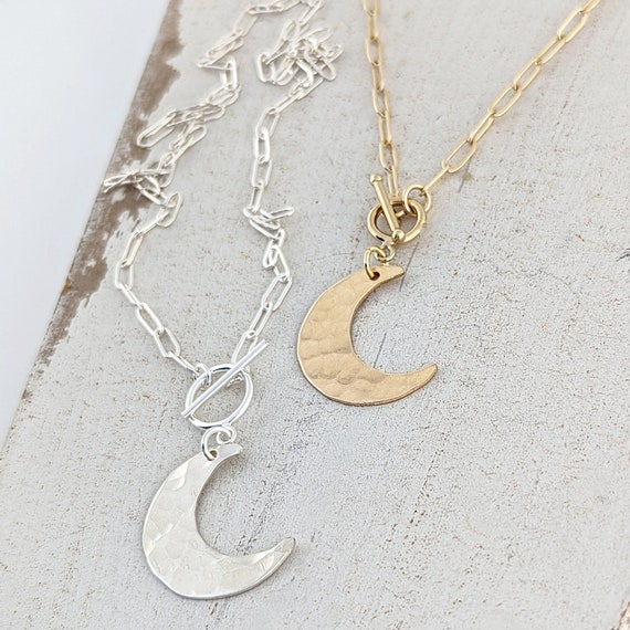 Hammered Moon Necklace, 925 Sterling Silver, Crescent Moon Pendant, Moon Jewelry, Astrology, Necklace for her, Celestial Jewelry Gift