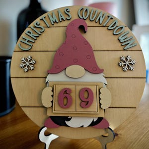 Countdown Christmas, Christmas countdown, days until Christmas, Advent calendar, Advent, wooden calendar, wooden gnome, gnome, gift, child