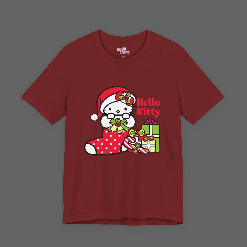 Hello Kitty Xmas Tee - Weihnachtsgeschenk für Sanrio Fans - Cutecore Y2K Grafik T-Shirt - Cartoon Frohe Weihnachten Shirt Bild 6