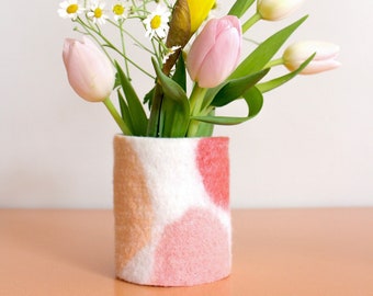 Small 100% Wool Wrapped Glass Vase in Pink and Peach Tones, Modern Abstract Bud Vase, Felted Wool & Up-cycled Glass Decor Piece, Spring Vase