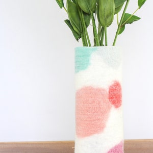 Tall 100% Wool Wrapped Glass Vase in Pink and Aqua Tones, Modern Abstract Vase, Felted Wool and Up-cycled Glass Decor Piece, Spring Vase image 6