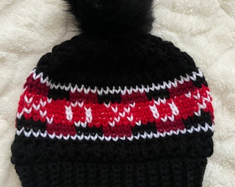 Womens Valentines Day Kisses and Hugs Winter Hat