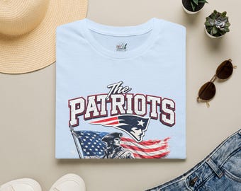The Patriots graphic T-Shirt | American flag, soldier, vintage sports style
