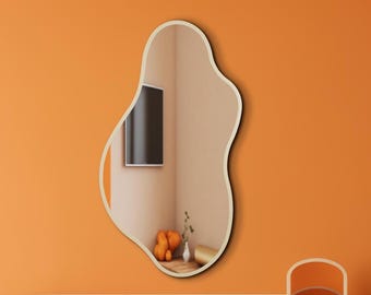 Espejo de pared irregular: decoración abstracta hecha a mano para baños modernos