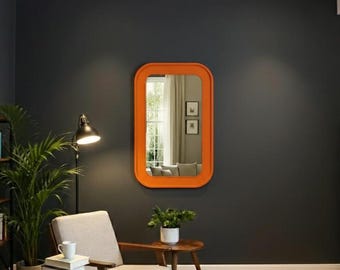Espejo de pared naranja puro con diseño de marco fino de madera hecho a mano, un toque moderno y audaz para la sala de estar o la entrada.