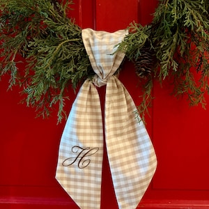 Embroidered Letter Gingham Wreath Sash