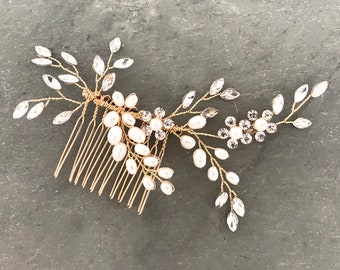 Boho Wedding Hair Comb in Rose gold, Gold or Silver, Bridal Hair Accessory with Pearls and Marquise Crystals, Flowers "Sadie"