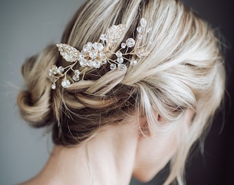 Boho Wedding Hair Accessory, Crystal Flower Bridal Hair Comb - 'LELA'