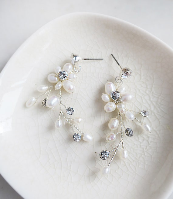 Boho pearl earrings shop