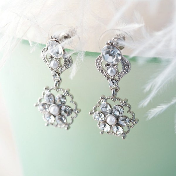 Rhinestone Pearl Vintage Inspired Dangle Earrings - Nora