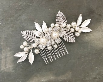 Tropical Wedding Hair Comb with leaves and flowers, Bridal Hair Accessory, Boho Hippie Beach Hair Accessory - 'MELODY'