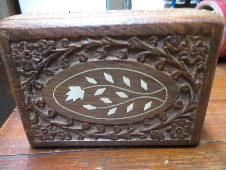 Vintage Carved Wood Trinket Jewelry Box mid century India chip carved collectible lined trinket storage