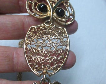 Vintage Sarah Coventry Owl Necklace pendant Hinged Jewelry