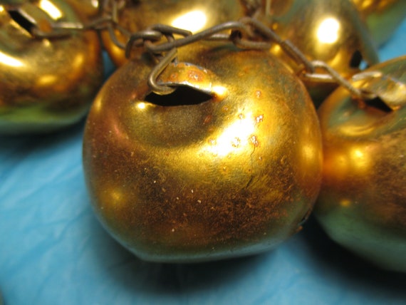 Lot of 10 Shiny Blue Metal Jingle Bells Christmas Craft 45mm 1-3//4/" Diameter