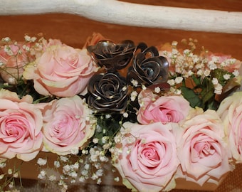 Metal Roses