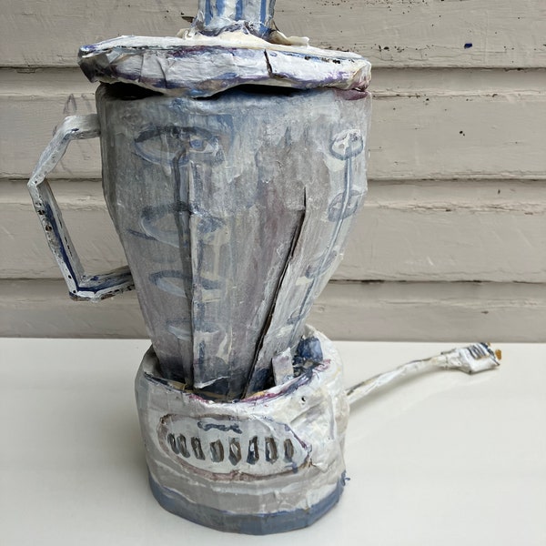 Blender cardboard sculpture