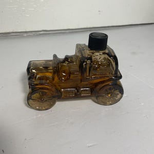 AVON Vintage Antique Car &quot;Tai Winds After Shave&quot; Amber Brown Glass Bottle