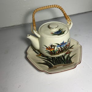 Vintage Handbemalte Floral Japanische Teekanne mit Teller