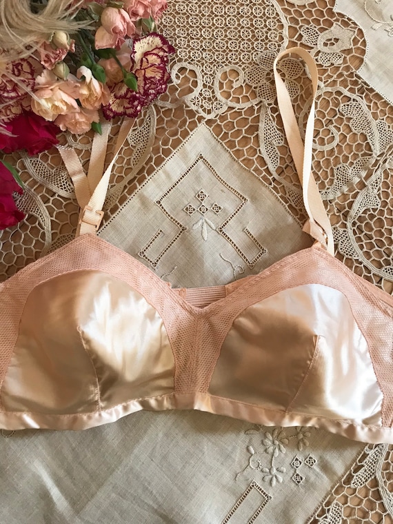 Authentic 1940’s vintage pink satin bullet bra - image 2