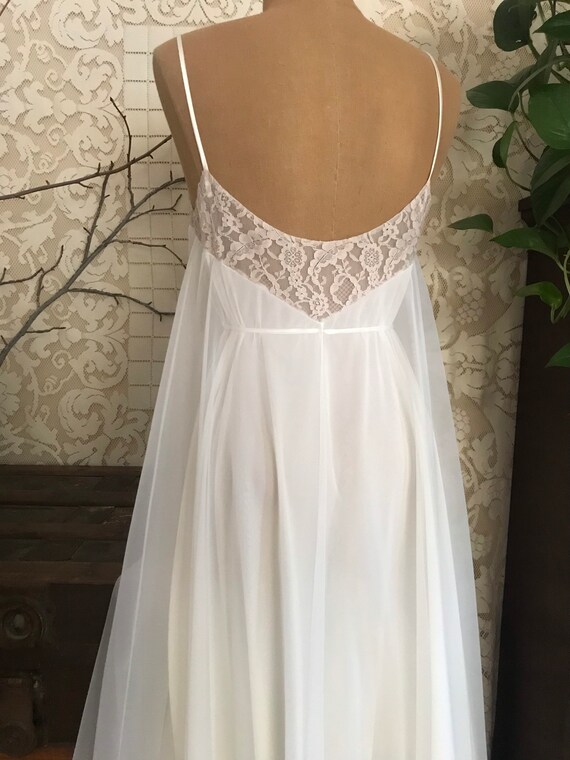 SALE! Dreamy 1970’s vintage ivory chiffon nightgo… - image 7