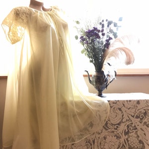 Authentic 1950’s sunshine yellow chiffon Vanity Fair peignoir nightgown and robe set