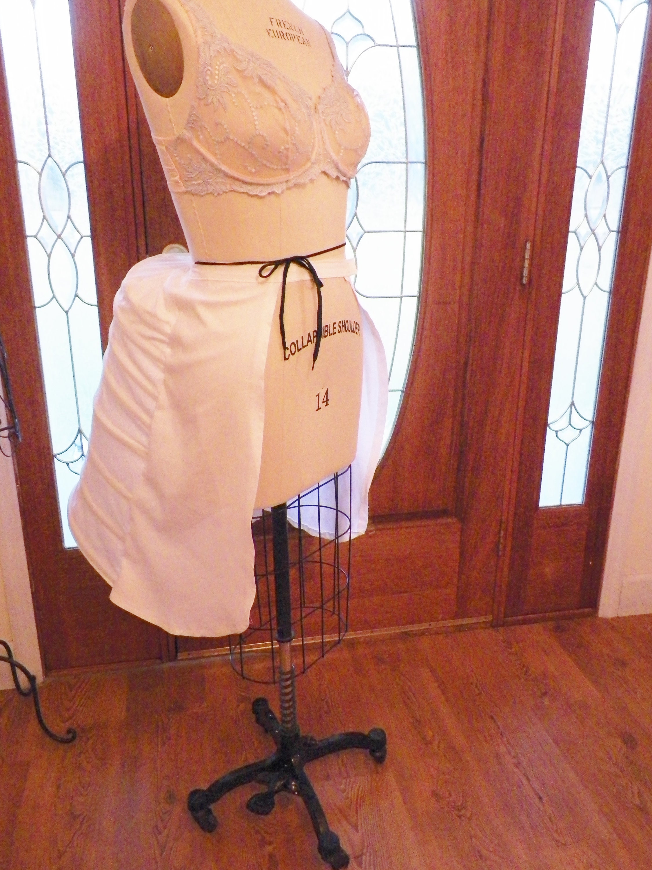 Bustle, Bustle Cage, Lobster Tail Bustle, Victorian Bustle, Three