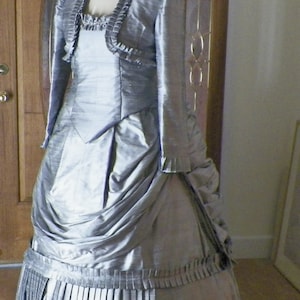 Victorian Dress, Steampunk Dress, Bustle Dress, Wedding Dress, Victorian Ball Dress, Victorian Dress Costume, custom built to measurements