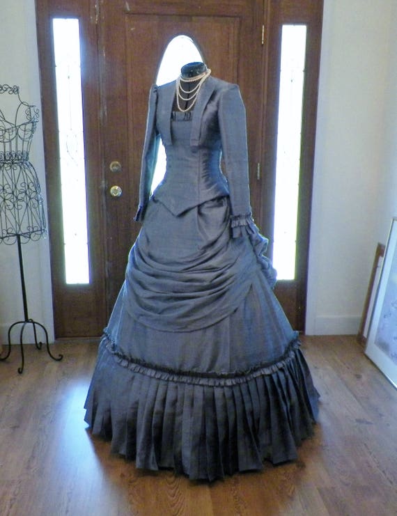 Victorian Dress, Steampunk Dress, Bustle Dress, Wedding Dress, Victorian Ball Dress, Victorian Walking Dress, Victorian Dress Costume