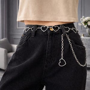Vintage retro art deco coquette girl silver heart skinny Chain Belt 1980’s SHOP MY CLOSET!!!! ?️?✨?? Vintage pieces all the way  main image 4