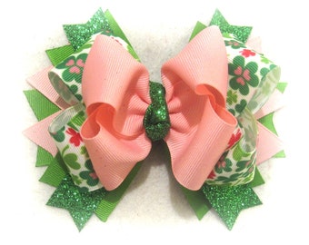 St. Patricks Day Hair Bow, Boutique Hair Bow, Shamrock Bows, St. Paddys hairbows, Leprechaun Bow, Girls Hair Bows, Irish Bow, Baby hairbows