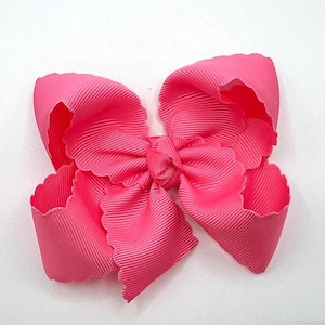 Scalloped Edge Bows, Hot Pink Hair Bow, Toddler Bows, Bows for School, 4&quot; Medium Bows, Bows for Girls, Wavy Edge Bows, Baby Bows with Clip