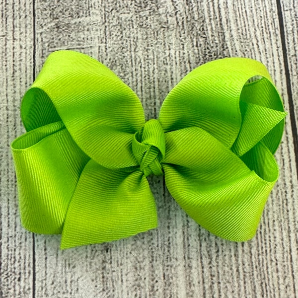 Lime Green Hair Bow, 4 inch Hairbows for Girls, Green Spring Boutique Medium Hair Accessories for Toddler, Clip in Bow, 3inch Newborn Infant