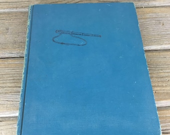Vintage 1957 A Dog for Davie’s Hill by Clare Bice – Blue Hardcover