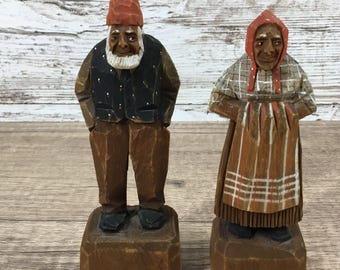 Vintage Quebec Hand Carved Wood Folk Art Figurines Pair Scandinavian Style Farm