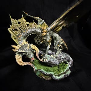 Green Dragon, Large RPG Mini, DND, Pathfinder Figure, Dragon Statue, Monster, TTRPG Dungeons and Dragons Mini Dragon, Large Monster Figurine