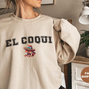 Cozy El Coqui Sweatshirt, Frog Graphic Pullover, Comfortable Casual Top, Trendy Oversized Sweater, Fast Shipping, Gift Idea