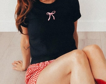 Camiseta Coquette Baby | Camiseta Pink Ribbon Y2K Baby | Camiseta Coquette Pink Bow Aesthetic Trendy Feminina dos anos 90 | Camiseta Vintage Retro | Presente para ela