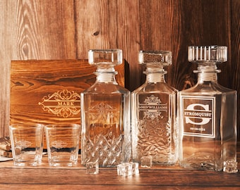 Personalized Decanter Set with Wooden Box | Whiskey Decanter and Glass | Bourbon Decanter | Groomsmen Gift | Boyfriend Gift | Christmas Gift