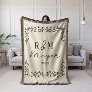 Personalized Wedding Woven Blanket Couple Initials Second Anniversary Gift For Wife Cotton Anniversary Tapestry Blanket Custom Newlywed Gift