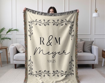 Personalized Wedding Woven Blanket Couple Initials Second Anniversary Gift For Wife Cotton Anniversary Tapestry Blanket Custom Newlywed Gift